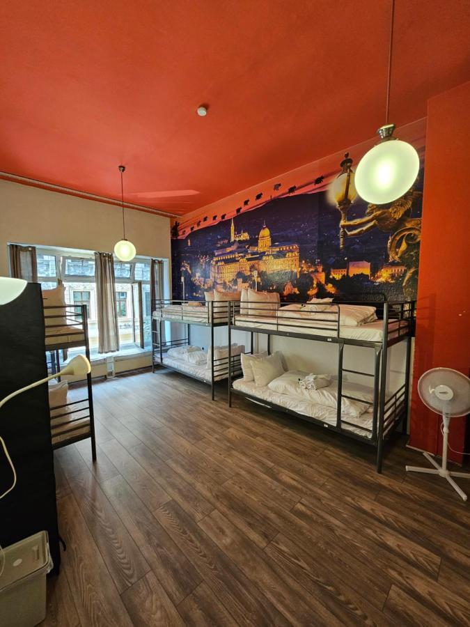 Central Beds Budapest Exterior foto